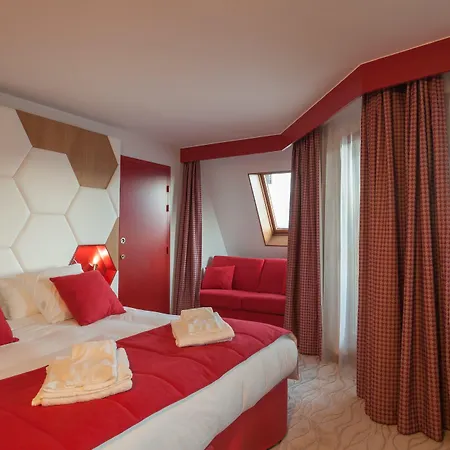 Royal Ours Blanc Boutique & Hotel 4*