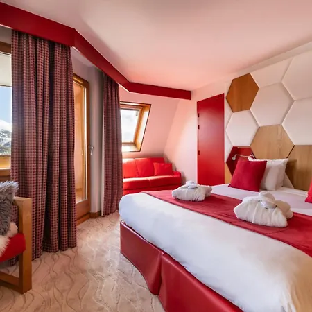 Royal Ours Blanc Boutique & Alpe d'Huez