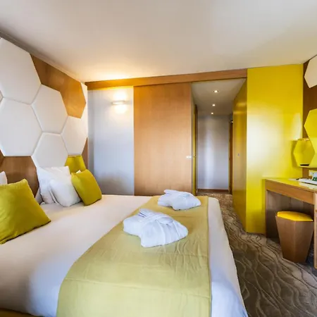Royal Ours Blanc Boutique & 4*
