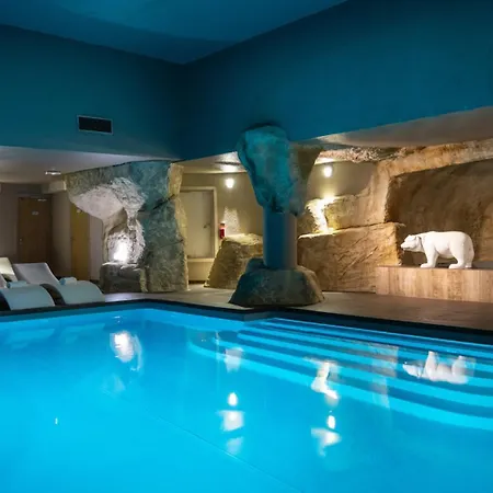 Hotel Royal Ours Blanc Boutique & 4*