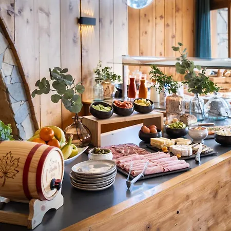 Royal Ours Blanc Boutique & Hotel Alpe d'Huez
