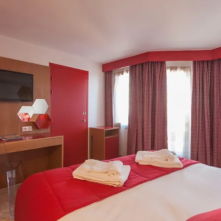 Royal Ours Blanc Boutique & Alpe d'Huez
