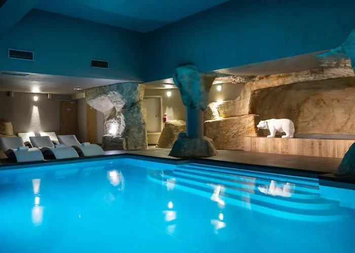 Hotel Royal Ours Blanc Boutique Hôtel&spa 4*