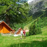 Hotel Royal Ours Blanc Boutique Hôtel&spa 4*