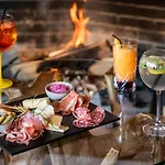 Royal Ours Blanc Boutique Hôtel&spa 4* Alpe dʼHuez