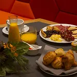 Hotel Royal Ours Blanc Boutique Hôtel&spa 4*