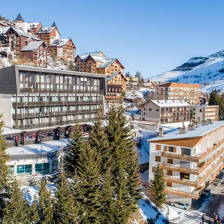 Royal Ours Blanc Boutique Hôtel&spa 4*