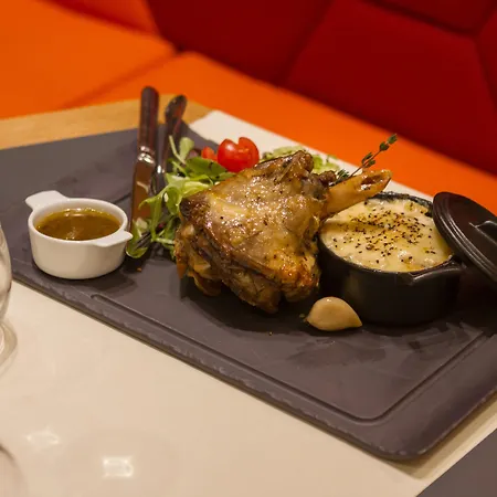 Royal Ours Blanc Boutique Hôtel&spa Hotel 4*
