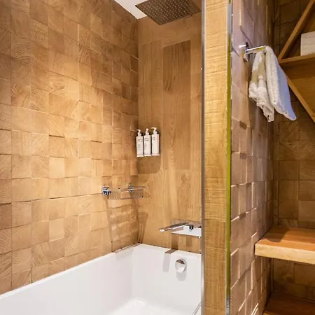 Royal Ours Blanc Boutique Hôtel&spa 4* Alpe dʼHuez