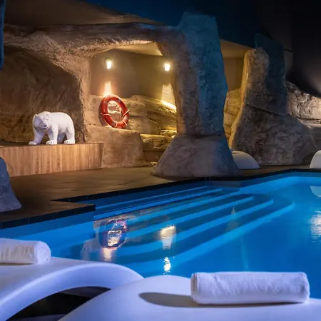 Royal Ours Blanc Boutique Hôtel&spa Alpe dʼHuez