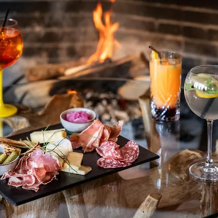 Royal Ours Blanc Boutique Hôtel&spa 4* Alpe dʼHuez