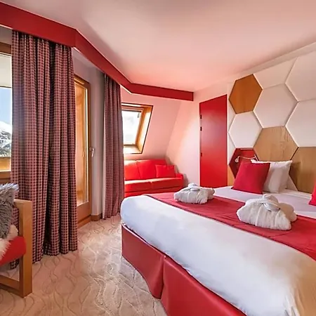 Royal Ours Blanc Boutique Hôtel&spa Alpe dʼHuez