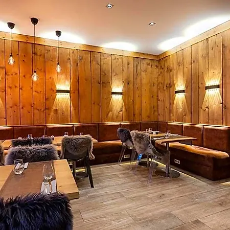 Hotel Royal Ours Blanc Boutique Hôtel&spa