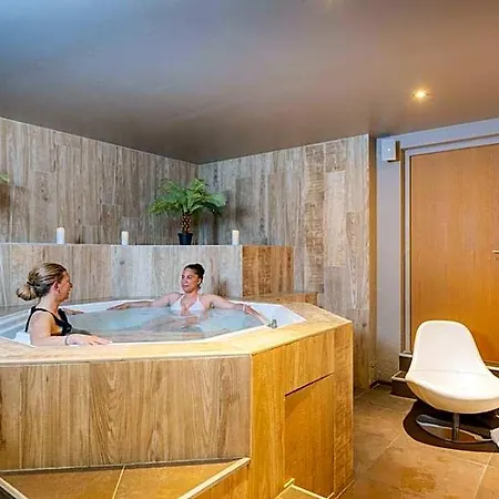 Hotel Royal Ours Blanc Boutique Hôtel&spa Alpe dʼHuez
