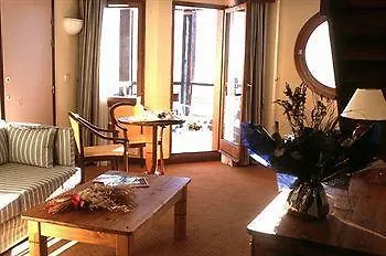 Royal Ours Blanc Boutique & 4* Alpe d'Huez